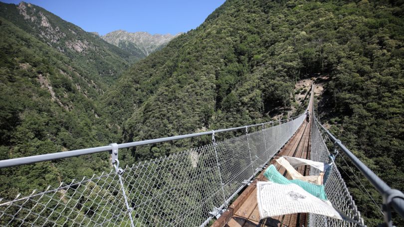 Tibetan Bridge of Curzutt