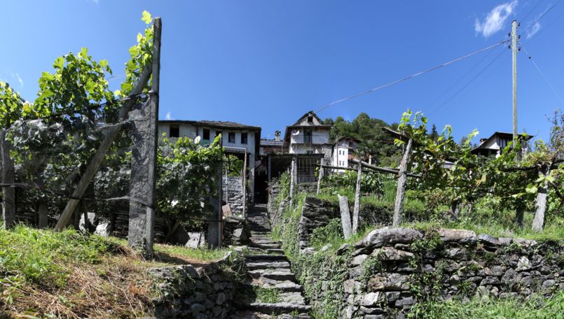 Intragna-Loco Mule Path